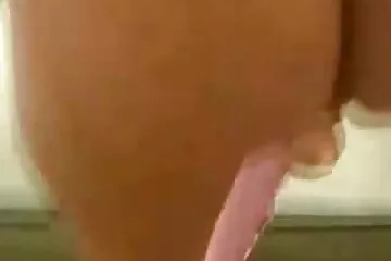 ड्रैगन टैटू वाली लड़की ने खुद को एक बीएफ सेक्सी हिंदी मूवी तंग गधे में दिया