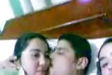 बीडीएसएम अश्लील: बांधने एक गुलाम सेक्सी बीएफ मूवी और उसे बांधने के लिए अधिकतम
